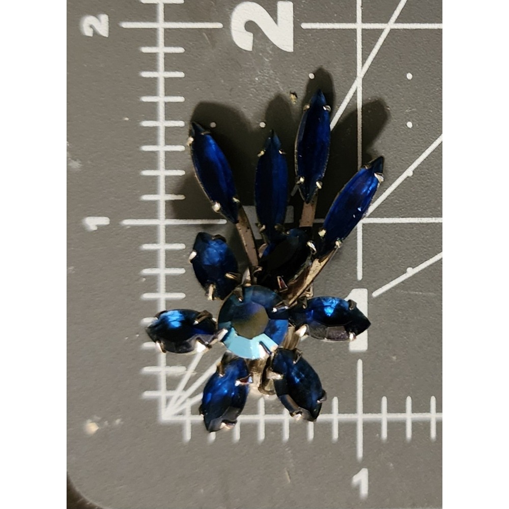 VTG Judy Lee Sapphire Blue Aurora Borealis Crystal Flower Clip On Earrings - Picture 5 of 6